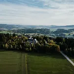 Sonnenhotel Hoher Hahn فندق