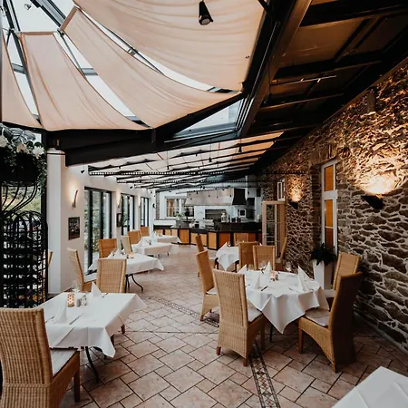 Sonnenhotel Hoher Hahn Ξενοδοχείο Schwarzenberg (Saxony)