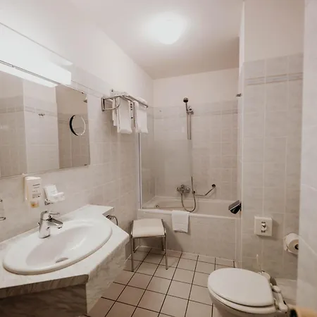 Sonnenhotel Hoher Hahn فندق