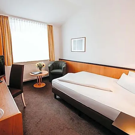 Sonnenhotel Hoher Hahn 4*
