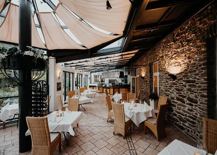 Sonnenhotel Hoher Hahn Hotel Schwarzenberg (Saxony)