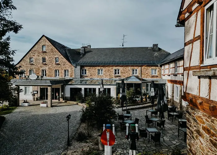 Sonnenhotel Hoher Hahn 4*